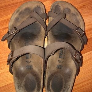 Mocha Birkenstock’s! Size 40. Hardly Worn